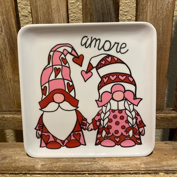 Novogratz Home Holiday Valentines Day Gnome Square Melamine Plates